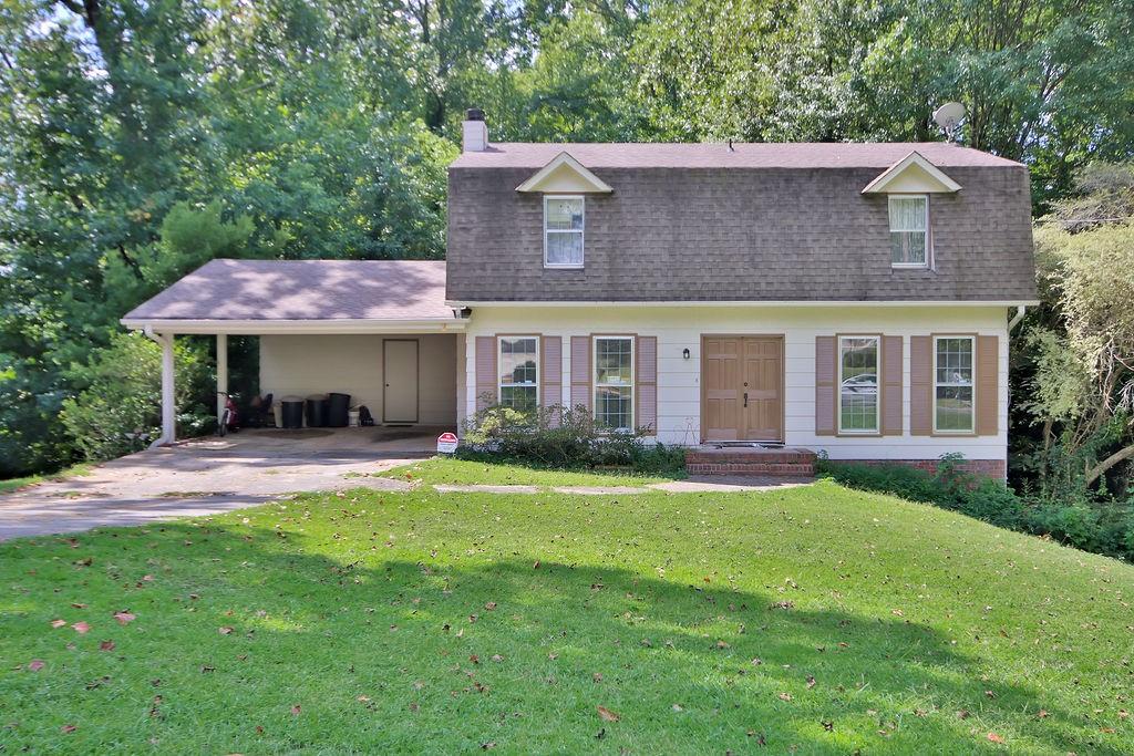 2871 Old Carriage Drive Marietta, GA 30060