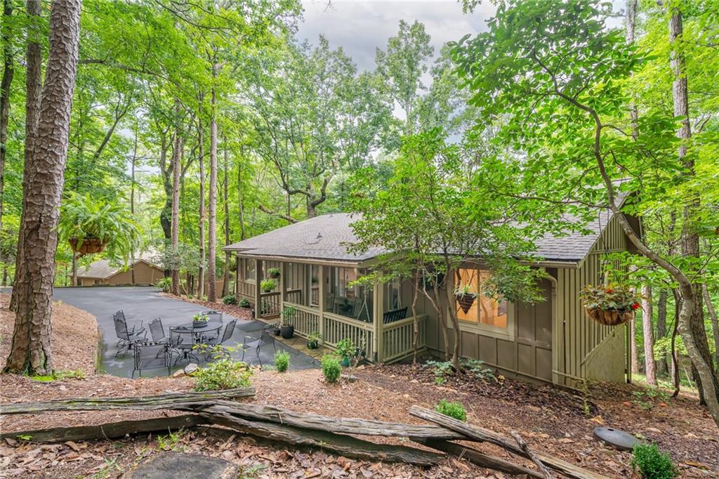 590 Wake Robin Drive Big Canoe, GA 30143