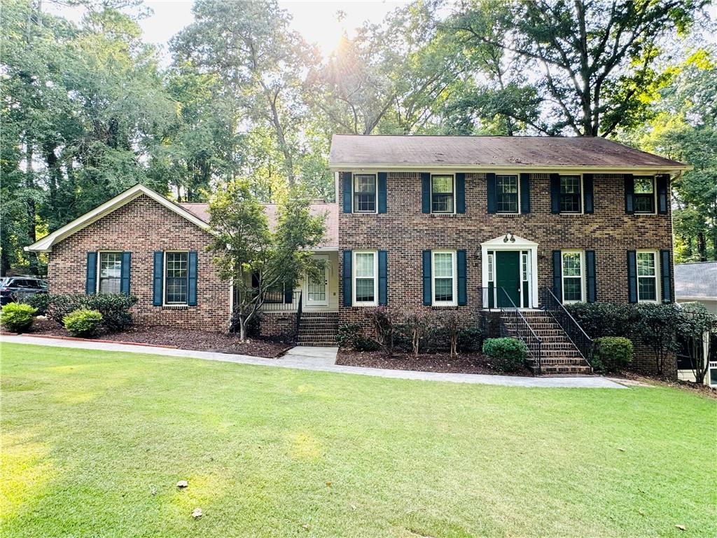 1585 Stonelake Trail Lilburn, GA 30047