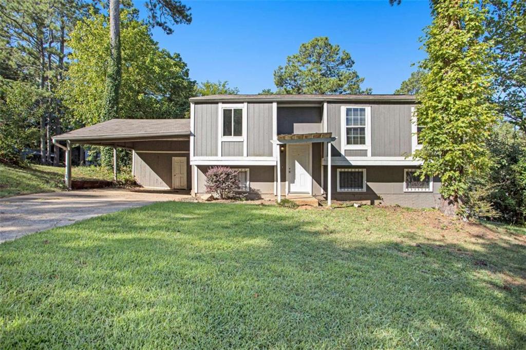 4941 Isle Royal Court Stone Mountain, GA 30088