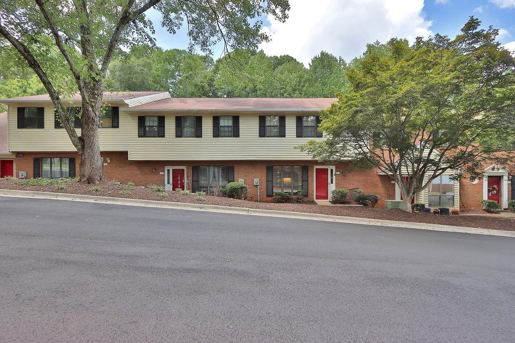 1245 Jamestowne Trail Alpharetta, GA 30009