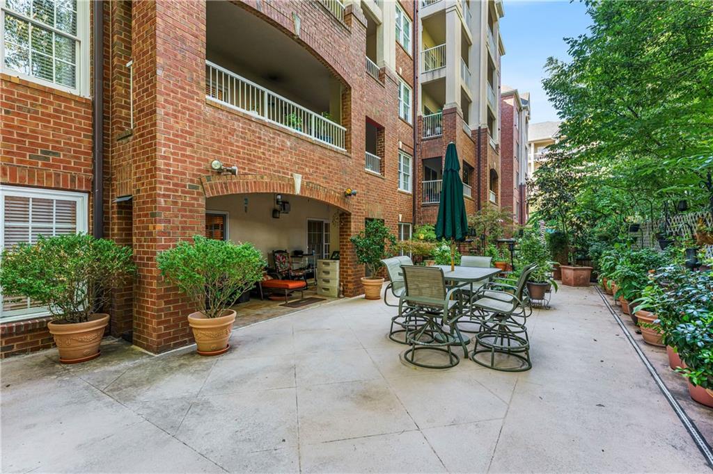 211 Colonial Homes Drive UNIT #1105 Atlanta, GA 30309