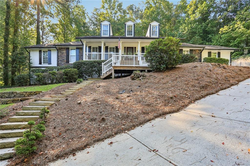 1030 Oakhaven Drive Roswell, GA 30075