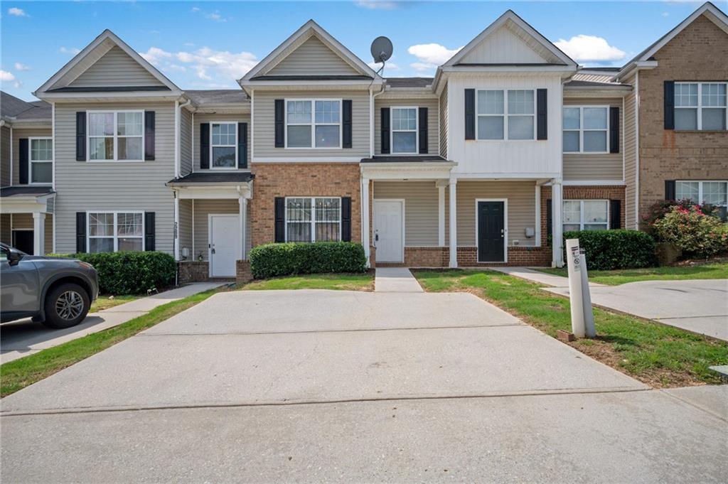 2287 Bigwood Trail Atlanta, GA 30349