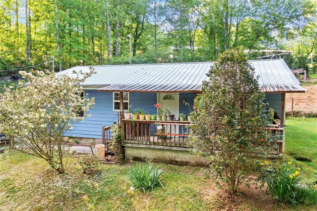 374 Warlick Circle Ellijay, GA 30540