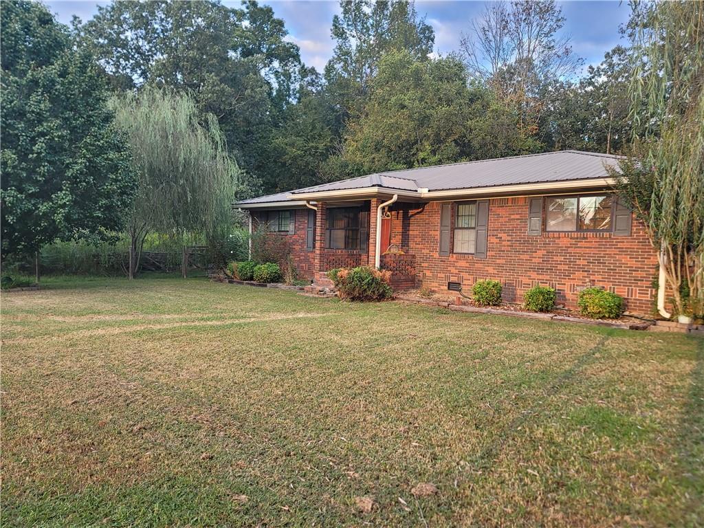 28 Everette Springs Road Calhoun, GA 30701