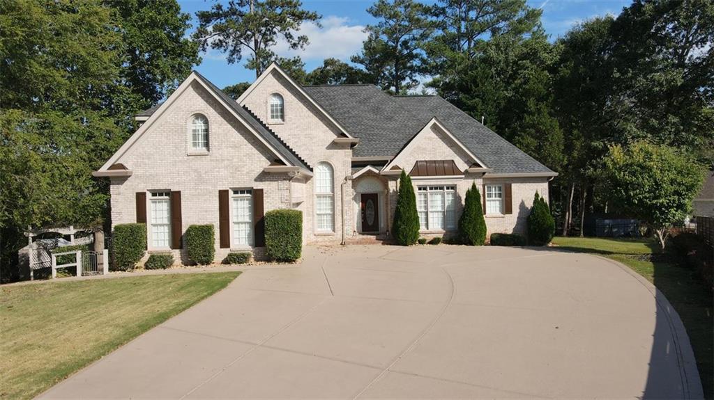 255 Carriage Station Drive Lawrenceville, GA 30046