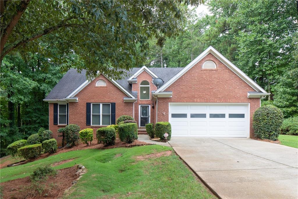 6163 Glen Oak Drive Flowery Branch, GA 30542