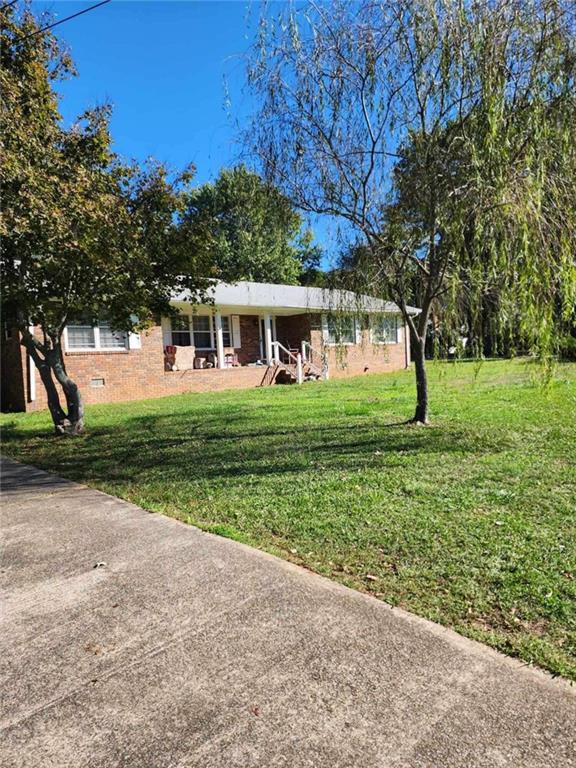 225 Madison Commerce, GA 30529