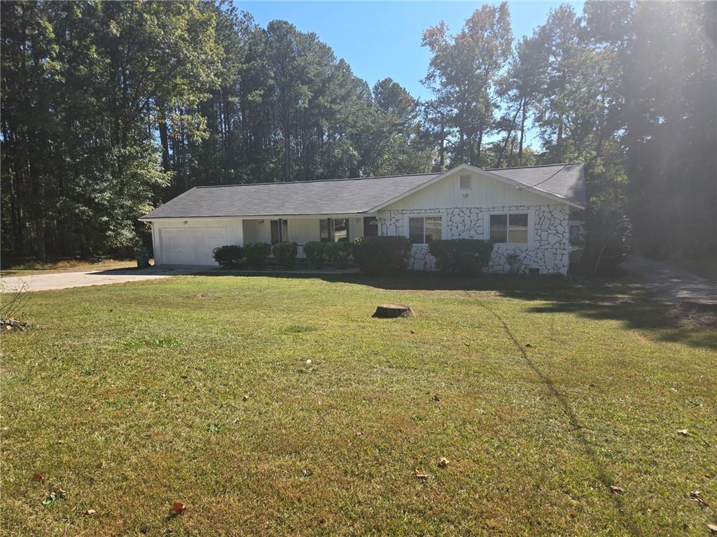 5393 Rockbridge Rd Stone Mountain, GA 30088