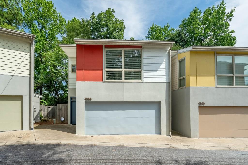 1338 Rietveld Row Atlanta, GA 30318