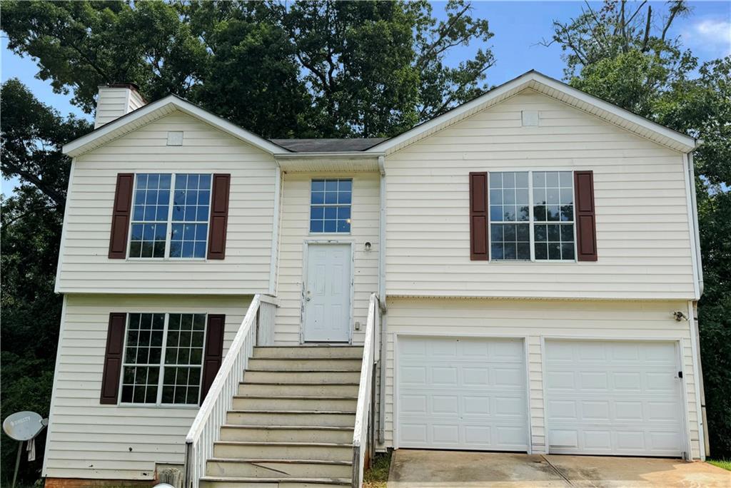 4490 Thornwood Trail Stone Mountain, GA 30083