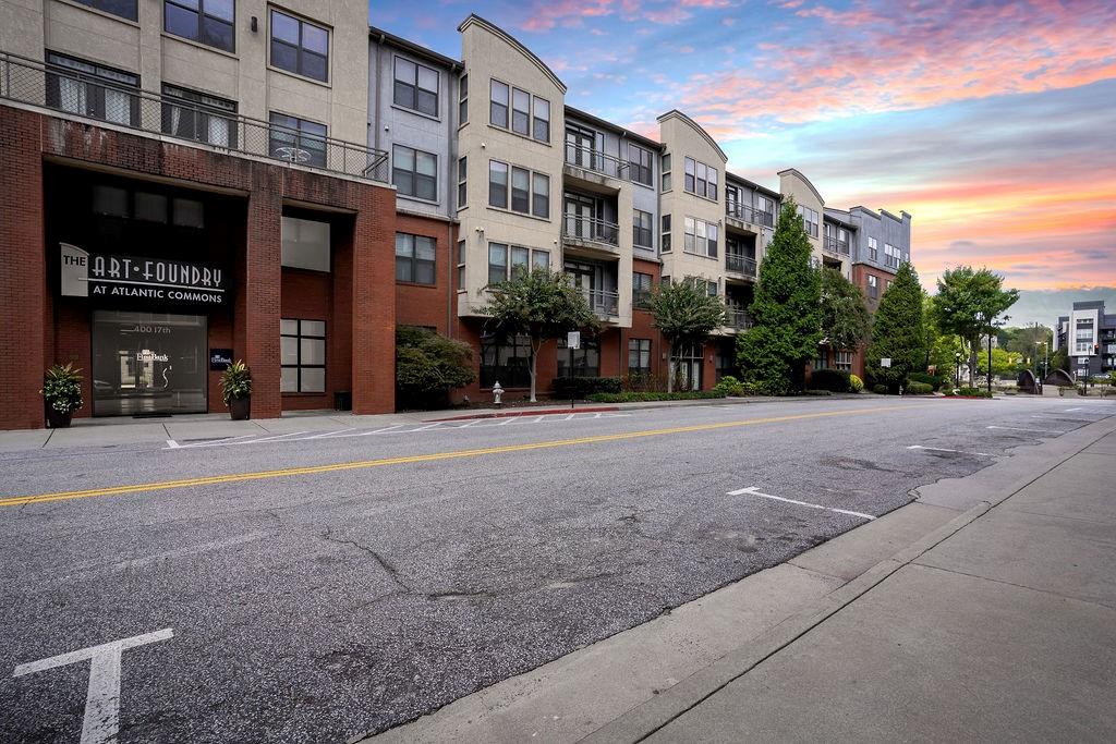 400 17th Street UNIT #1413 Atlanta, GA 30363