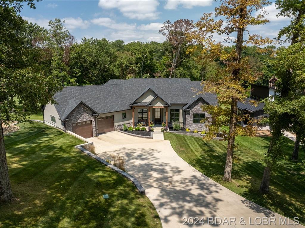 219 Oakmont Avenue Lake Ozark, MO 65049