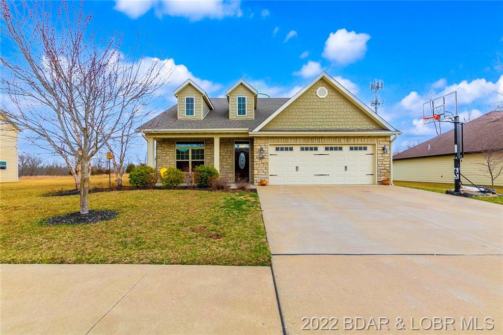 5208 Claybrook Court Out Of Area, MO 65203