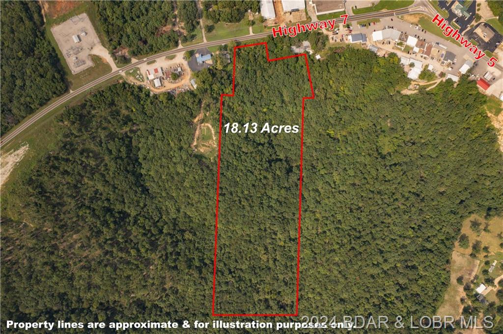 18.13 Acre N. State Highway 7 Camdenton, MO 65020