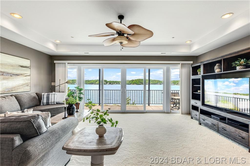 110 Falls Point Drive Unit 118-a Lake Ozark, MO 65049