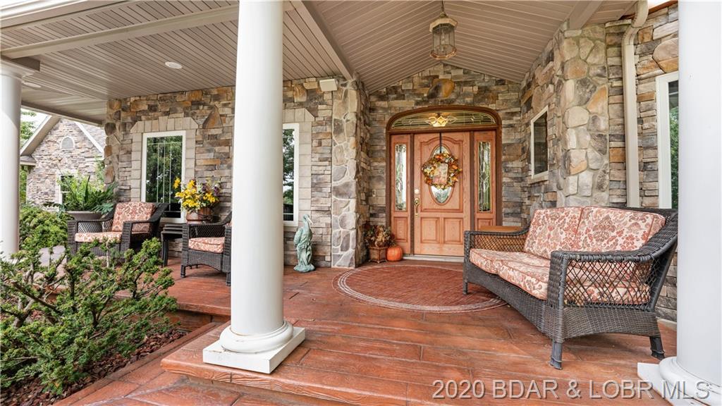 72 Eagle Crest Road Lake Ozark, MO 65049