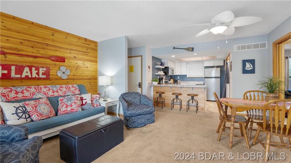 256 Lone Oak Point Unit #15 Sunrise Beach, MO 65079