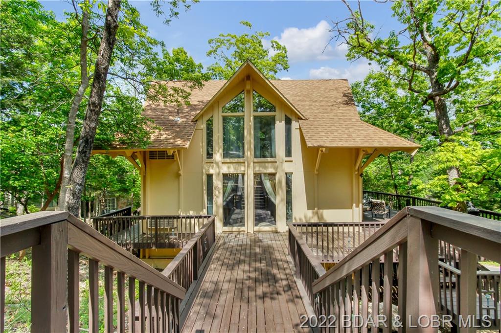 296 Walkers Cay Osage Beach, MO 65065