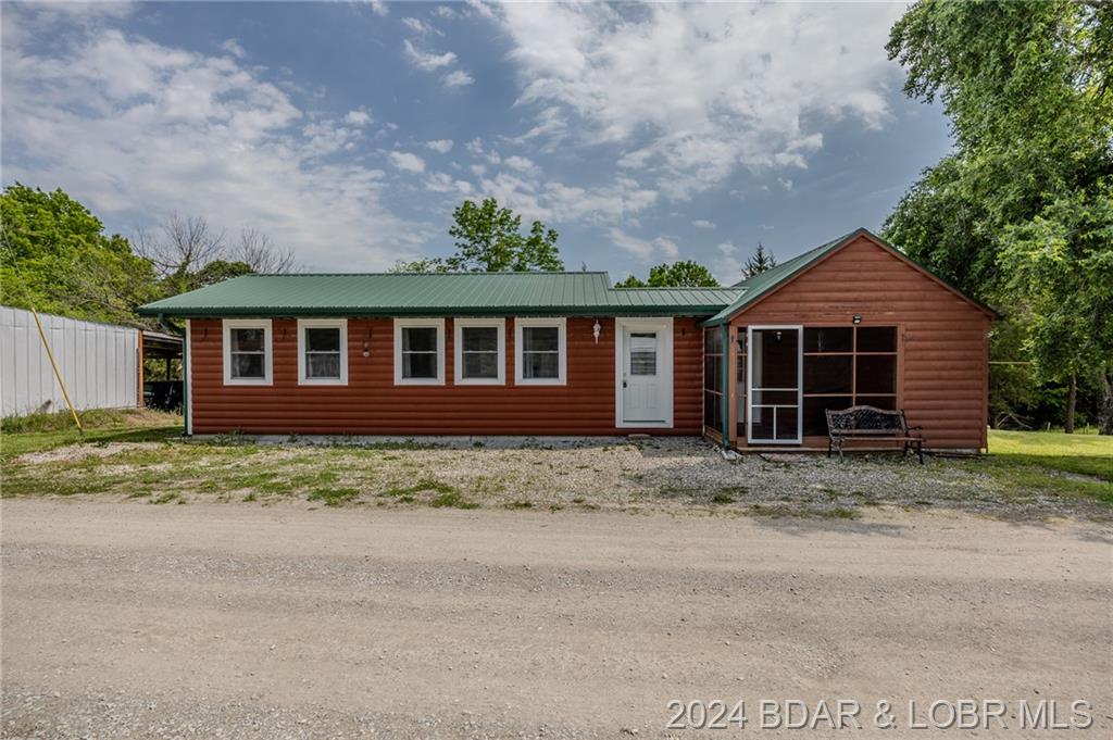 28848 Paradise Drive Warsaw, MO 65355