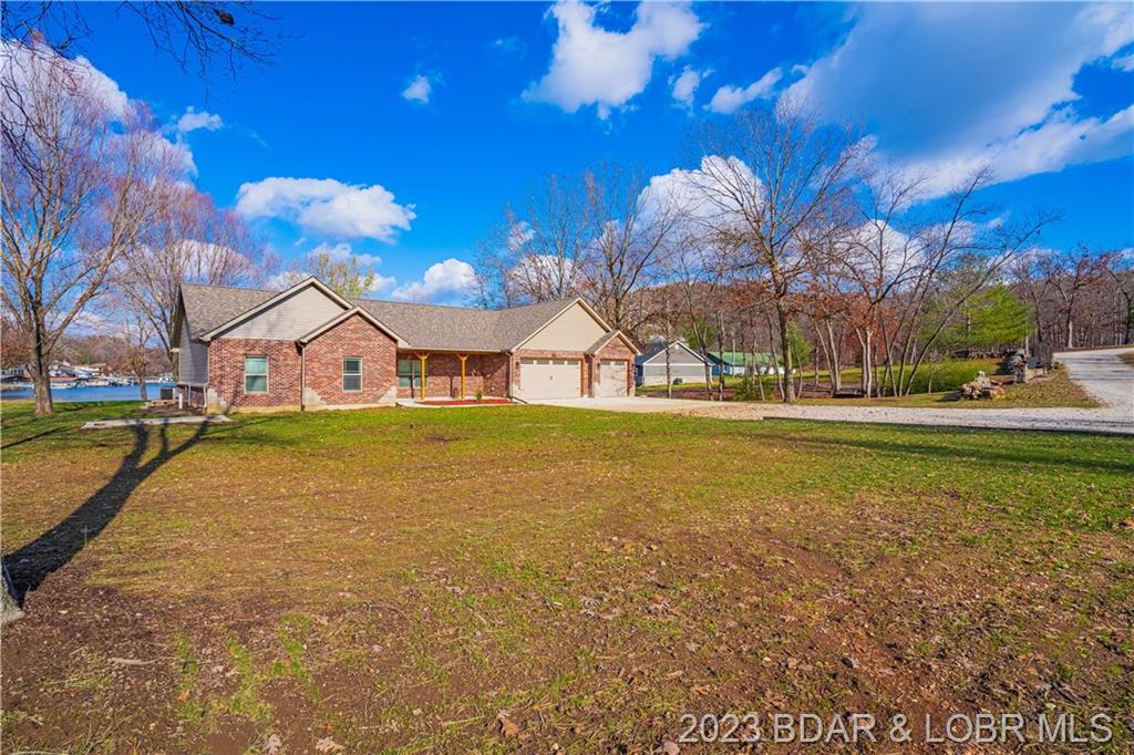 249 Sparkling Water Circle Sunrise Beach, MO 65079