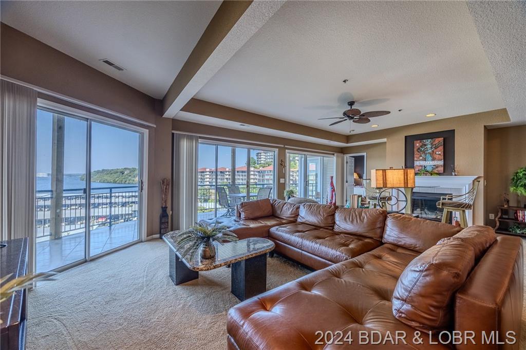 202 E Palisades Condo Drive Unit 2a Lake Ozark, MO 65049