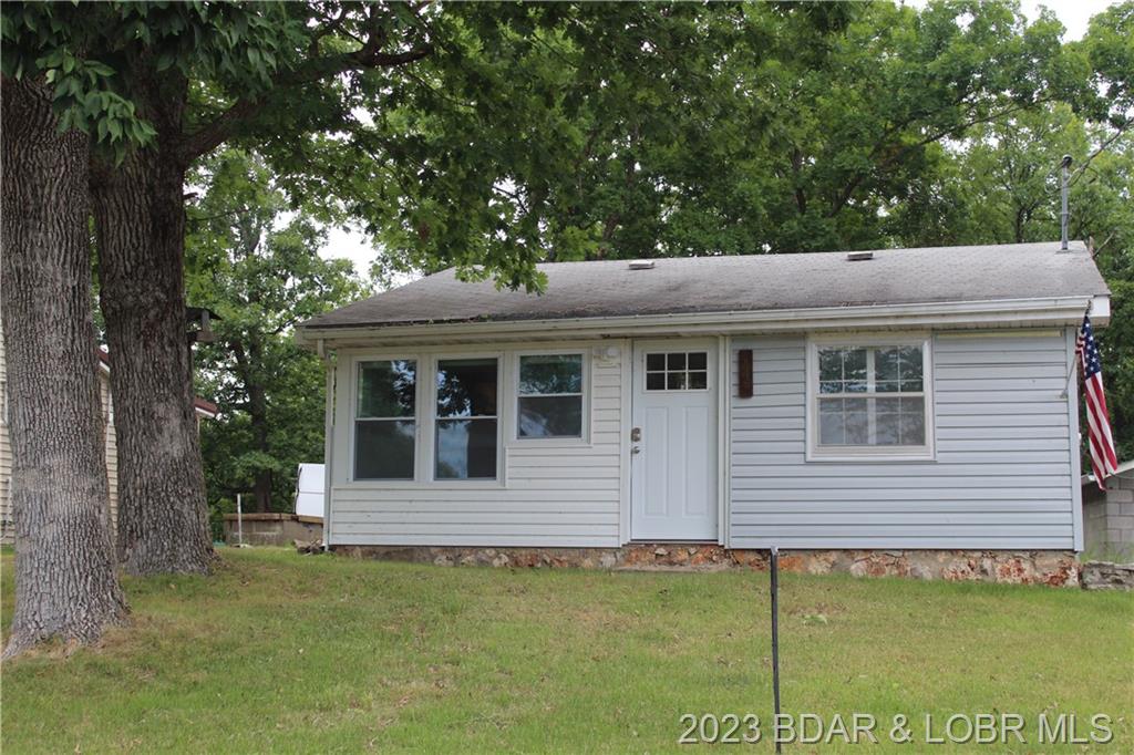 1602 Cup Tree Road Gravois Mills, MO 65037