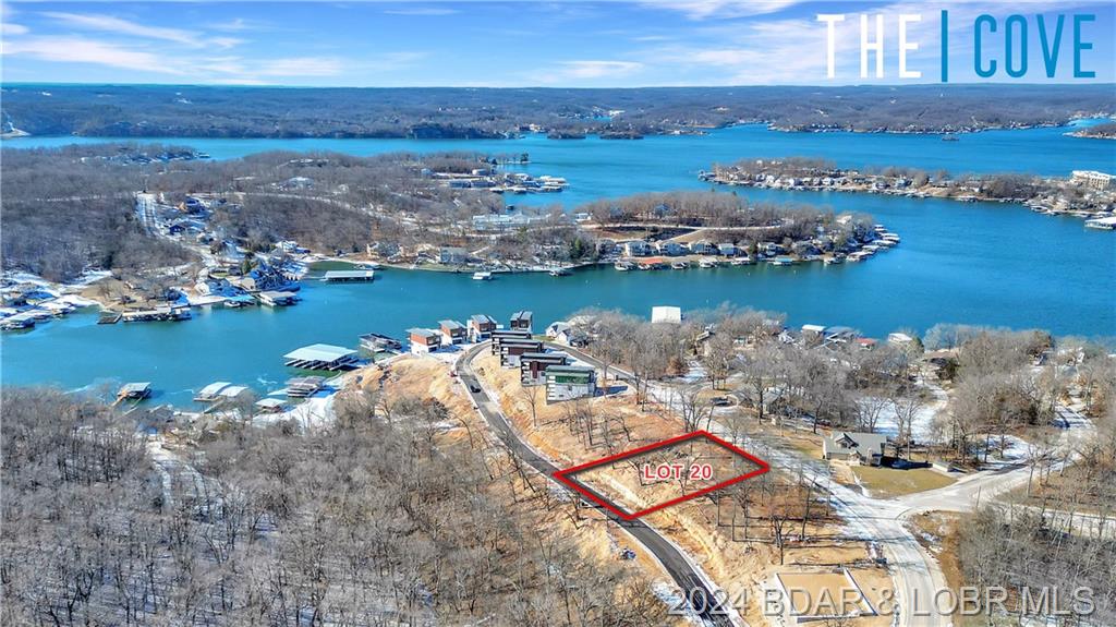 20 Forest Lake Circle Lake Ozark, MO 65049