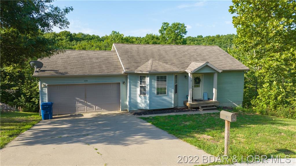 135 Trail Ridge Camdenton, MO 65020