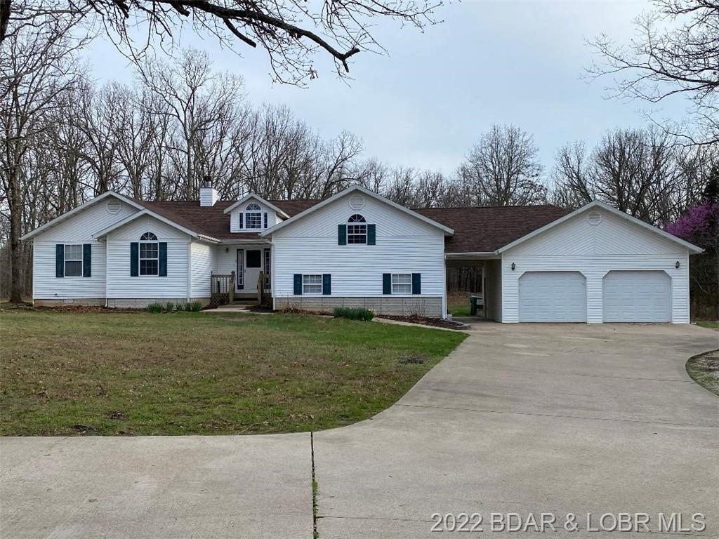 560 Twisted Oaks Camdenton, MO 65020