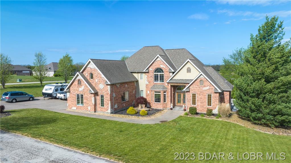 25 Antique Rose Lane Camdenton, MO 65020