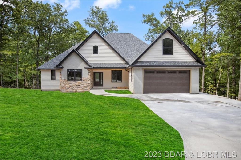 2065 Via Appia Drive Sunrise Beach, MO 65079