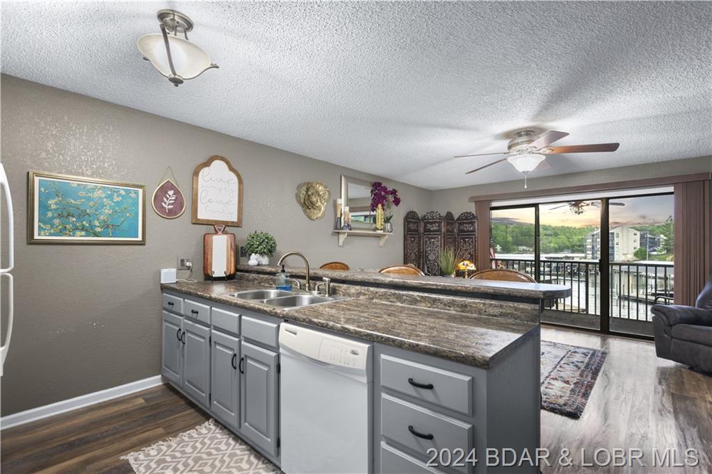 1522 Harbor Point Unit E205 Osage Beach, MO 65065