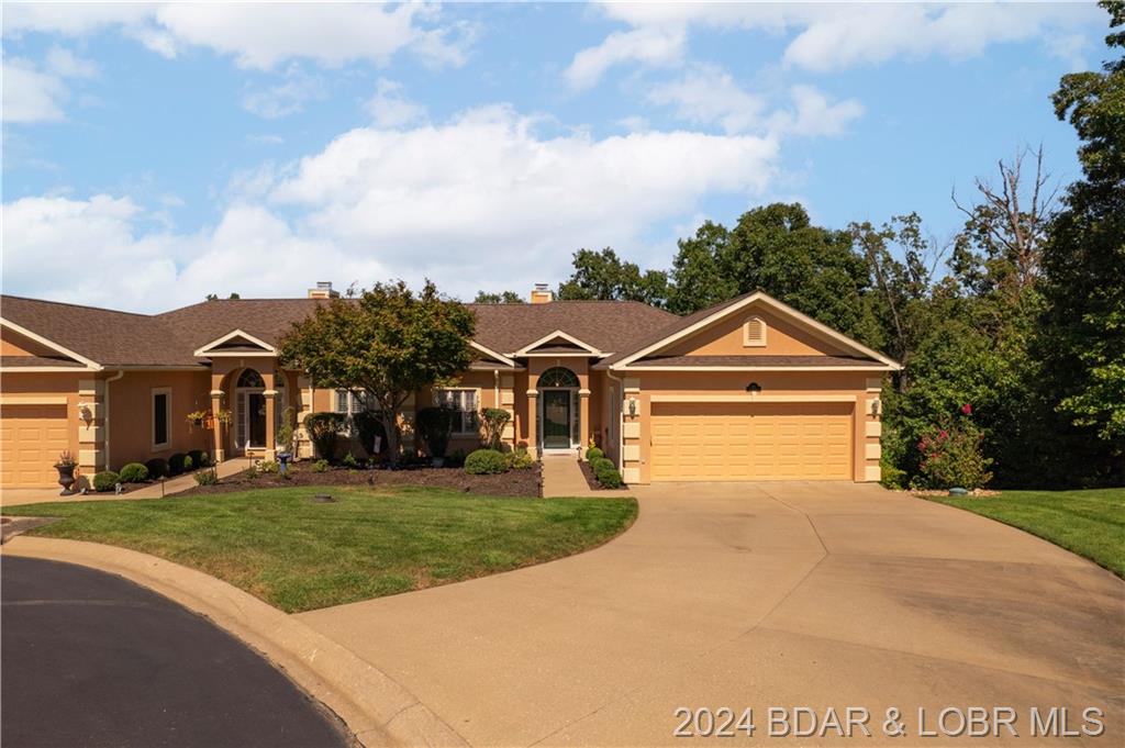 112 Via Lauren Drive Sunrise Beach, MO 65079