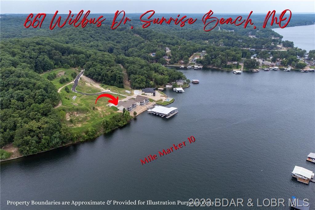 667 Wilbus Drive Sunrise Beach, MO 65079