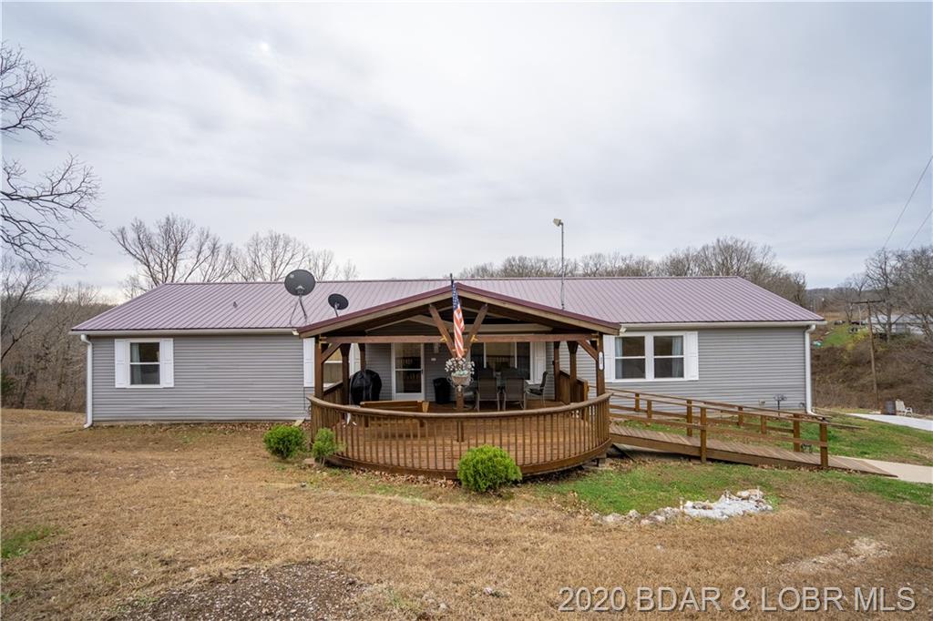 32 Dog Road Camdenton, MO 65020