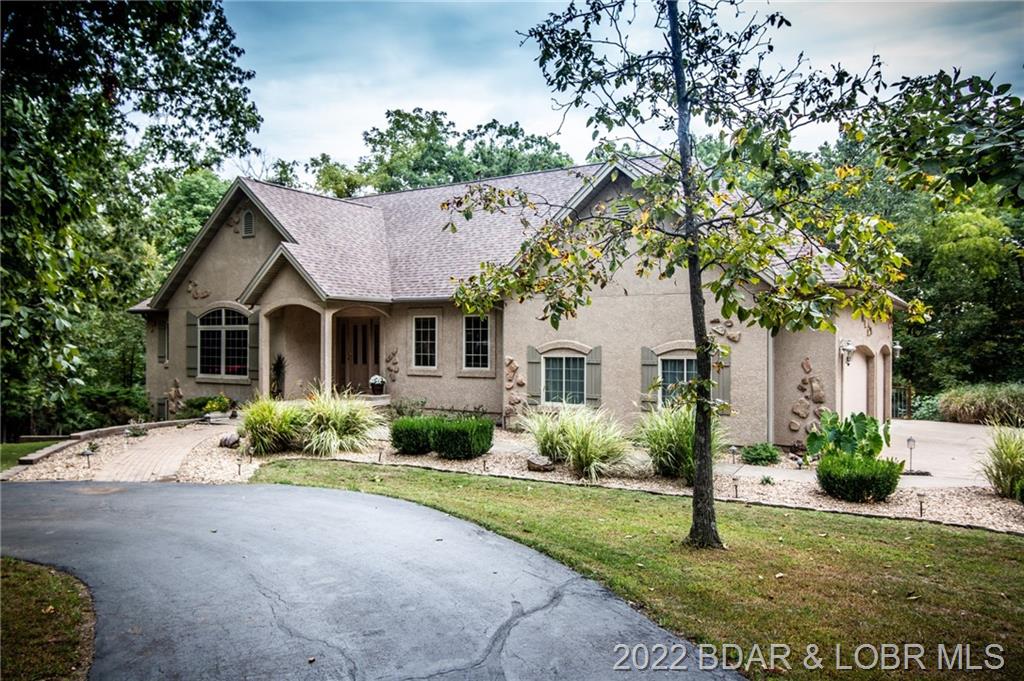 342 Carol Road Lake Ozark, MO 65049