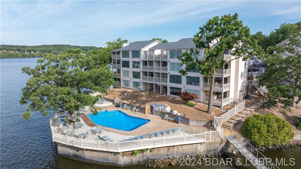 389 Barba Le Lane Unit 3d Lake Ozark, MO 65049