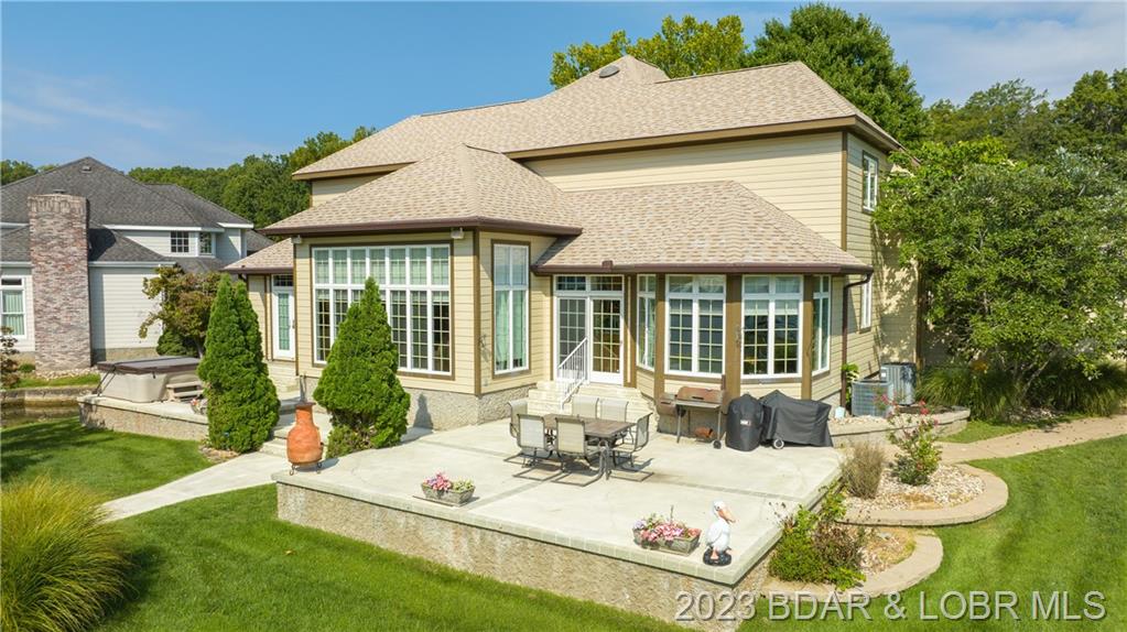 5482 Pebble Lane Osage Beach, MO 65065