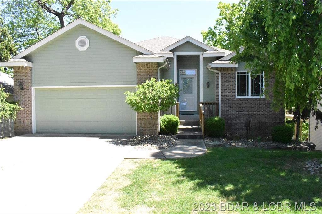 170 Kestrel Court Four Seasons, MO 65049