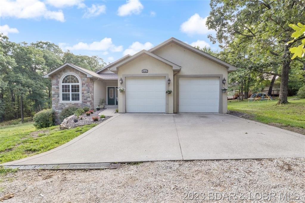 6181 Brook Hollow Osage Beach, MO 65065