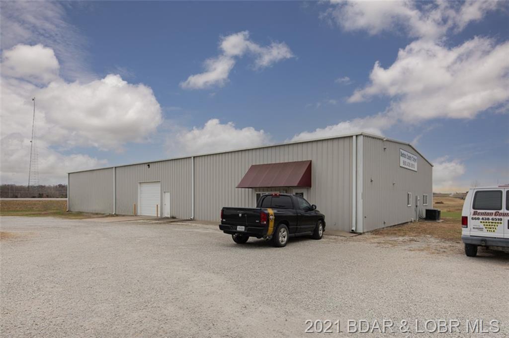 2080 Commercial Avenue Warsaw, MO 65355