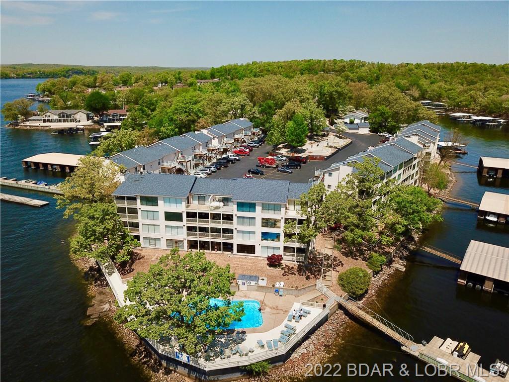 373 Barba Le Ln Unit 2d Lake Ozark, MO 65049