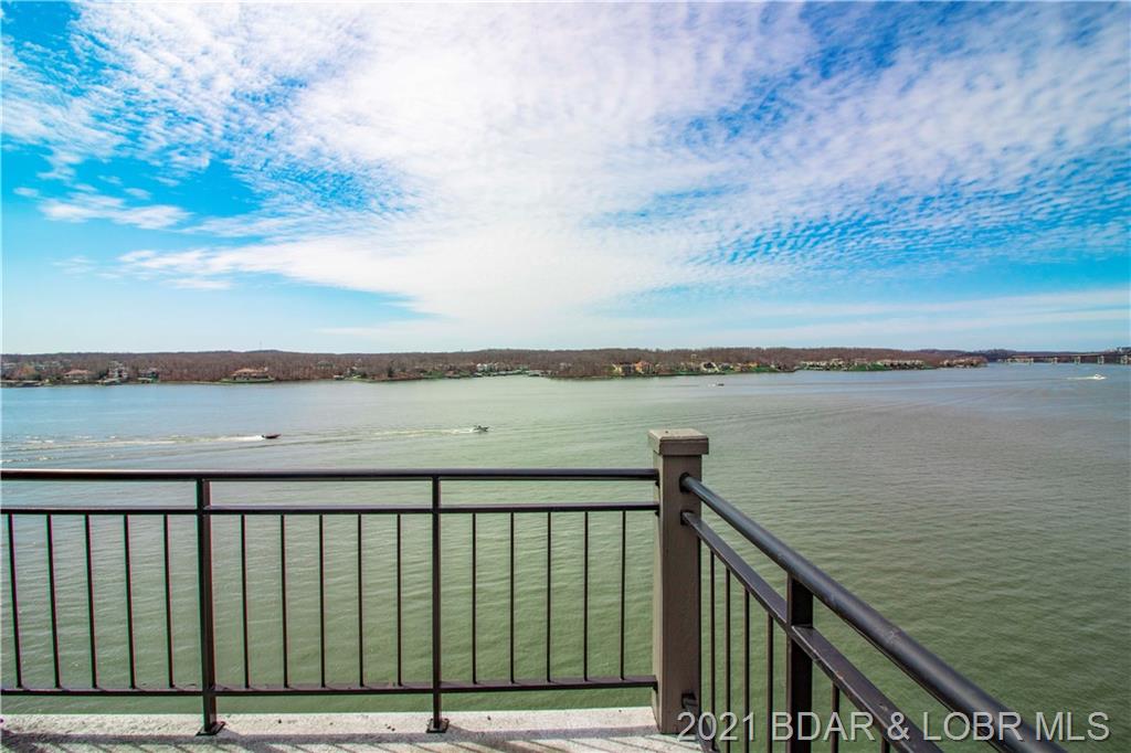 4473 Hamrock Lane Unit #332 Osage Beach, MO 65065