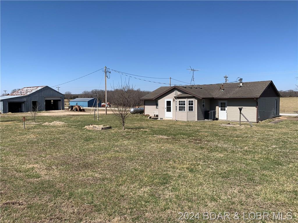 7450 State Highway 7 Roach, MO 65787