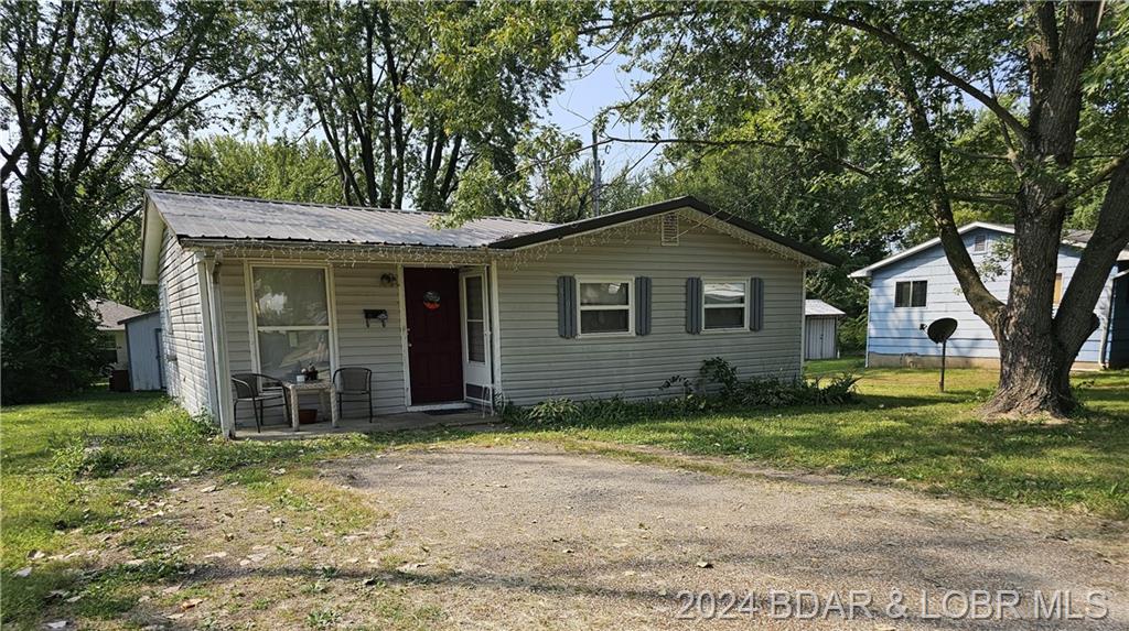 506 7th Street Eldon, MO 65026