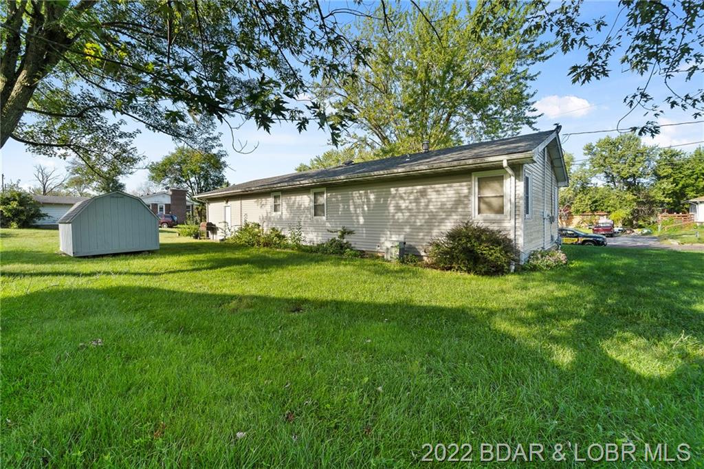 1004 Sioux Drive Out of Area , MO 65251