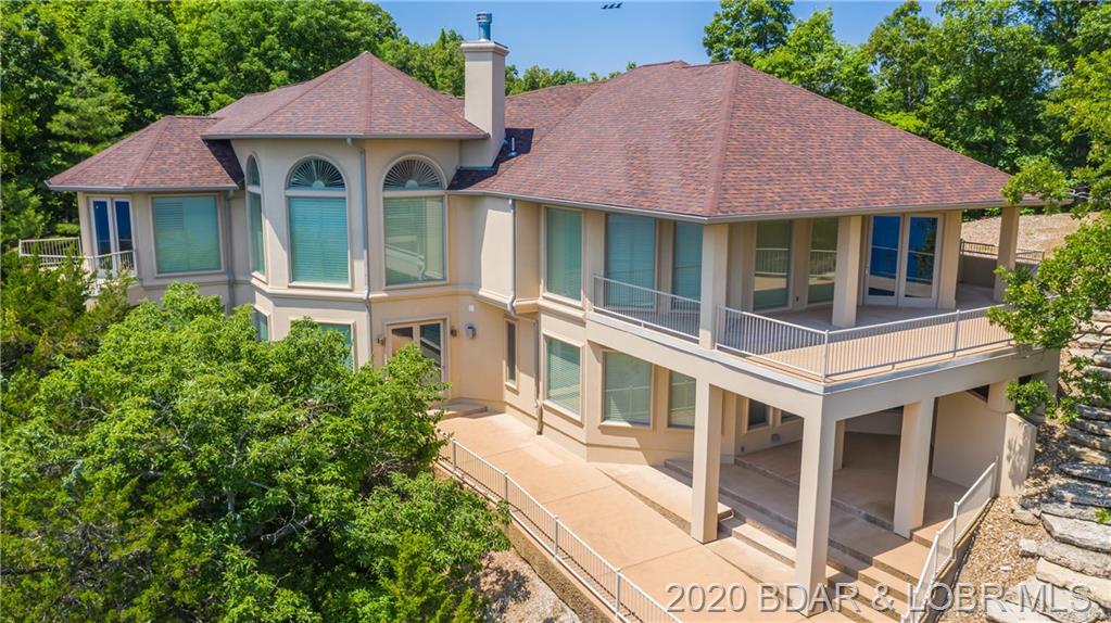 722 Cedar Crest Drive Lake Ozark, MO 65049