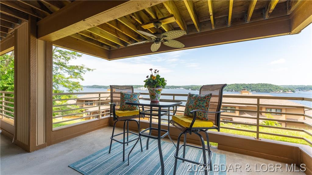 630 Cedar Road Unit 1a Lake Ozark, MO 65049